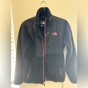 The North Face Denali Jacket Womens Small Black with Pink detailing
